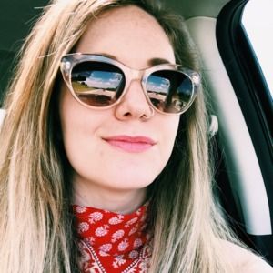 Meet your Posher, Alexandra